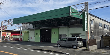 東海物流センター外観